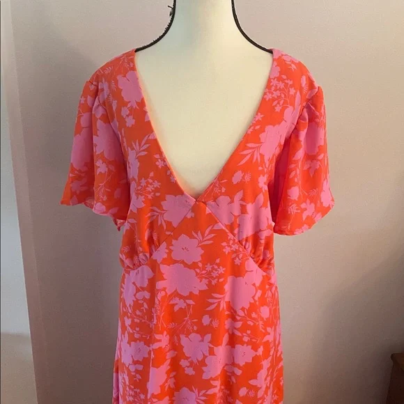 Fashion Nova NWT 3XL Layla floral maxi dress - Picture 2 of 9